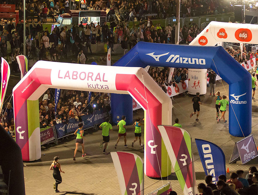 Sorteamos 6 dorsales para Bilbao Night Marathon, un evento deportivo único en Europa